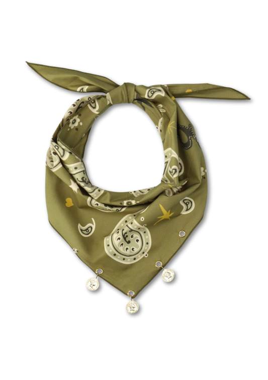 Pendant Scarf